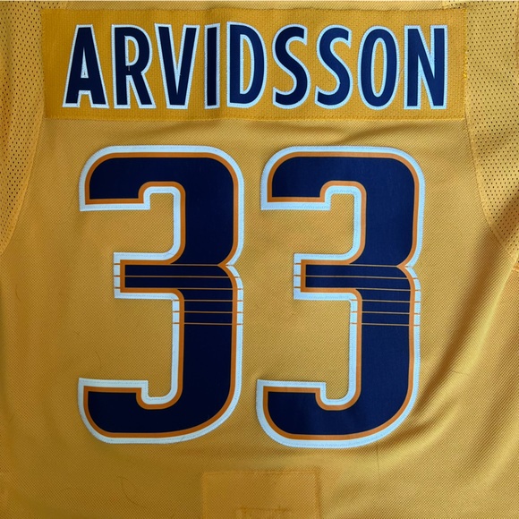 ADIDAS / NASHVILLE PREDATORS / NHL GOLD VIKTOR ARVIDSSON 33 HOME JERSEY - Picture 11 of 13